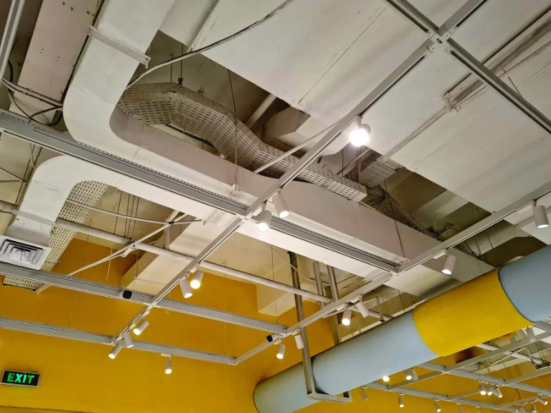 ventilazione-e-filtrazione-aria-per-edifici-commerciali